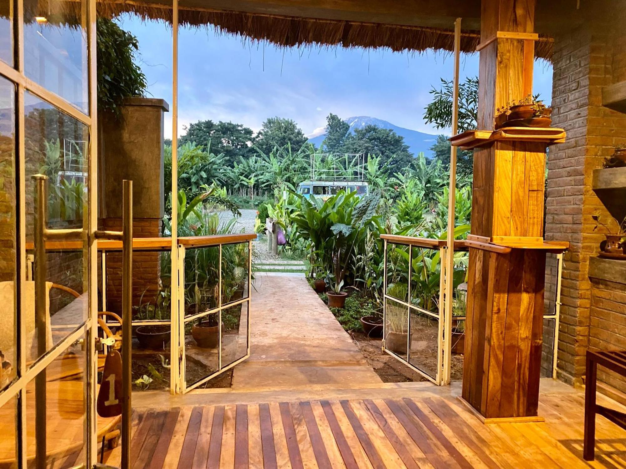 Mount Kilimanjaro 360 View Cottage Uru Екстериор снимка